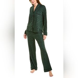 Donna Karan Velour Pajama Set. Size XL .